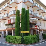Taormina Otel Bardolino