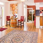 Otel Taormina 2*