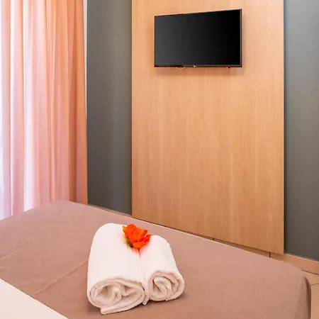 Hotel Taormina 2*
