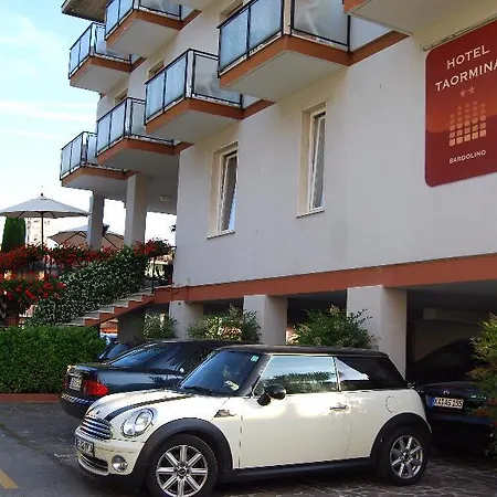 Taormina 2* Μπαρντολίνο