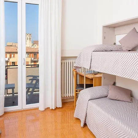 Hotel Taormina 2*