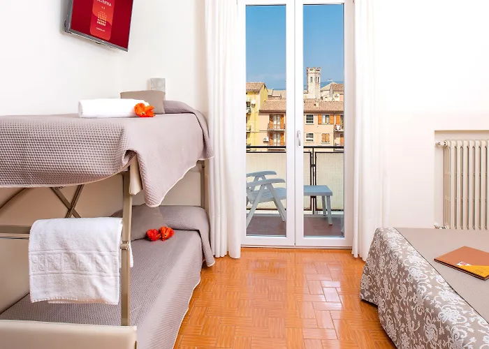 Taormina Otel Bardolino