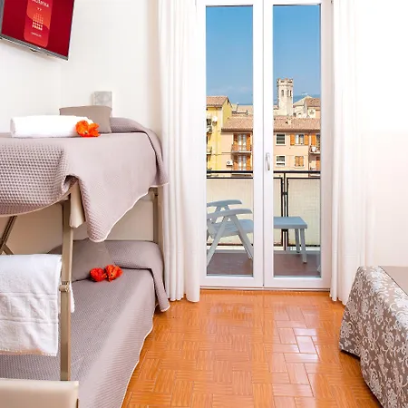 Taormina Otel Bardolino
